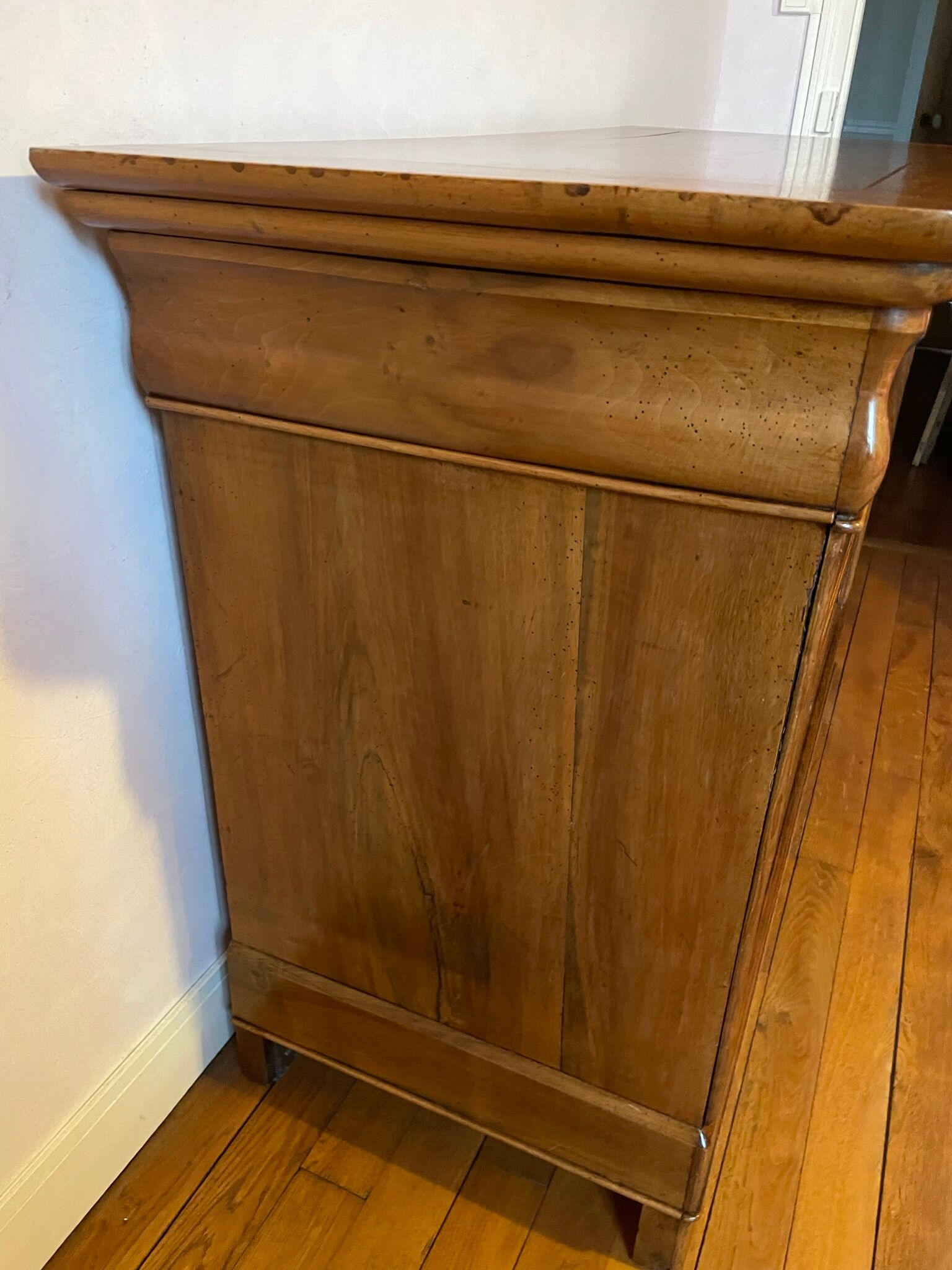 Louis Philippe chest of drawers