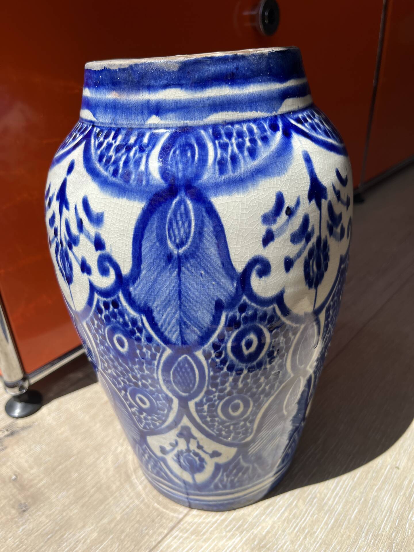 Large antique Safi potiche vase