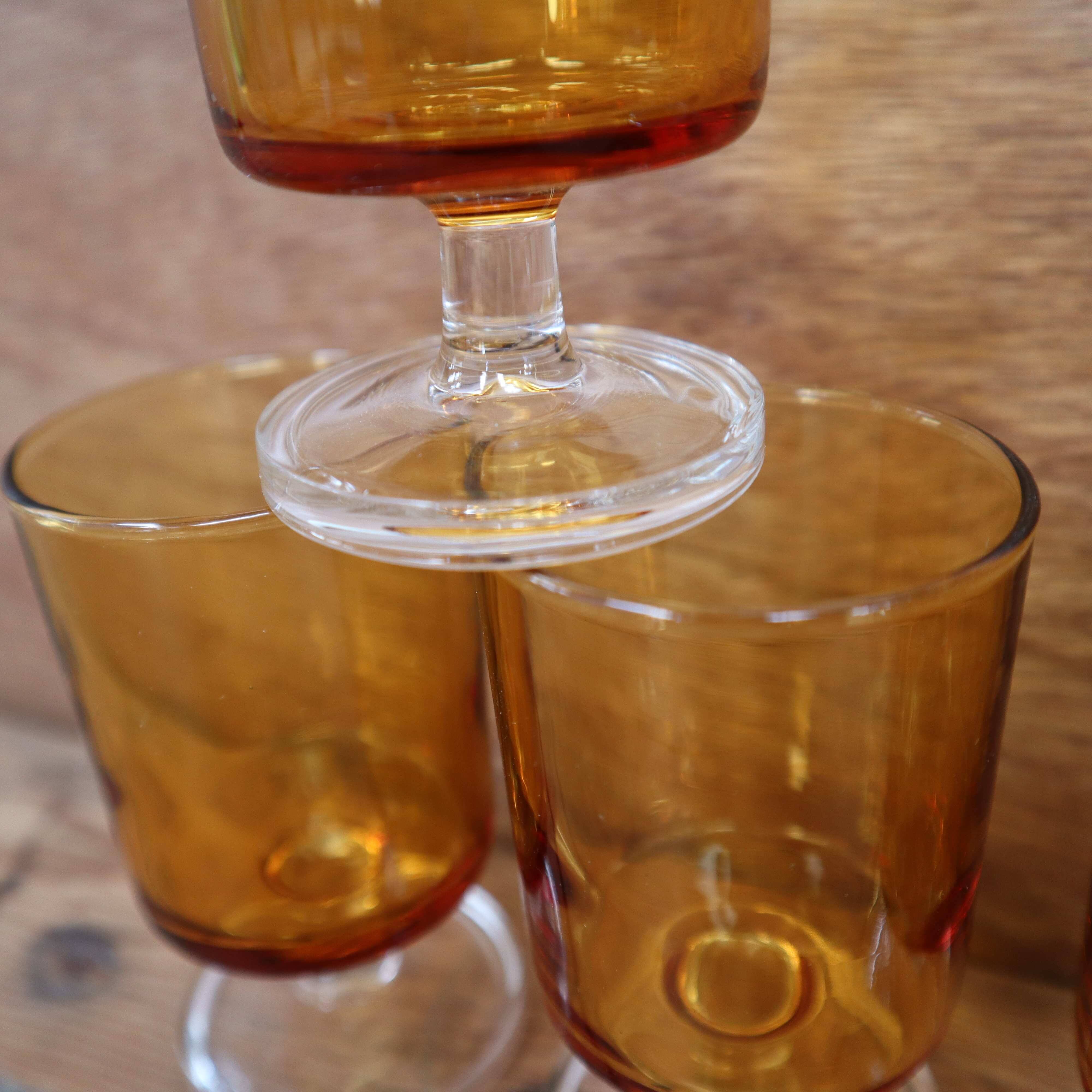 Lot of 6 Luminarc France 70'S amber white wine glasses