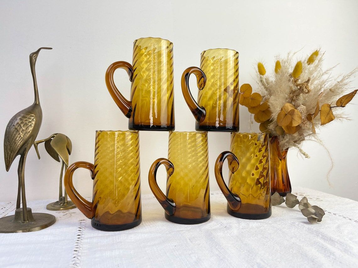 Set of 5 vintage beer glasses in amber twisted glass