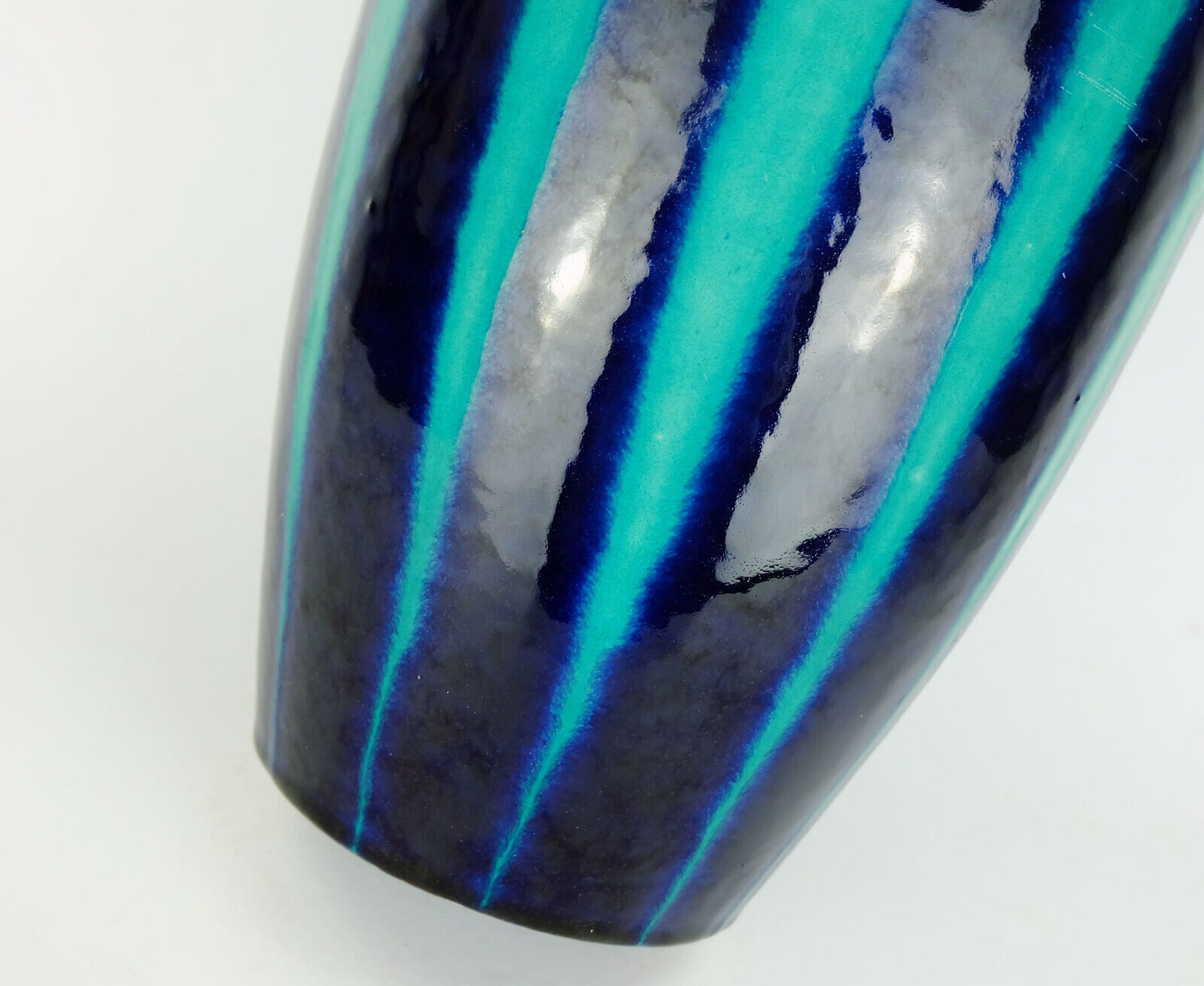 Scheurich europ-line mid century vase model 248-38 with stripe pattern in blue and emerald green