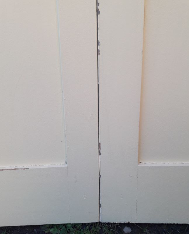 Pair of doors 218,5x92,5cm old closet