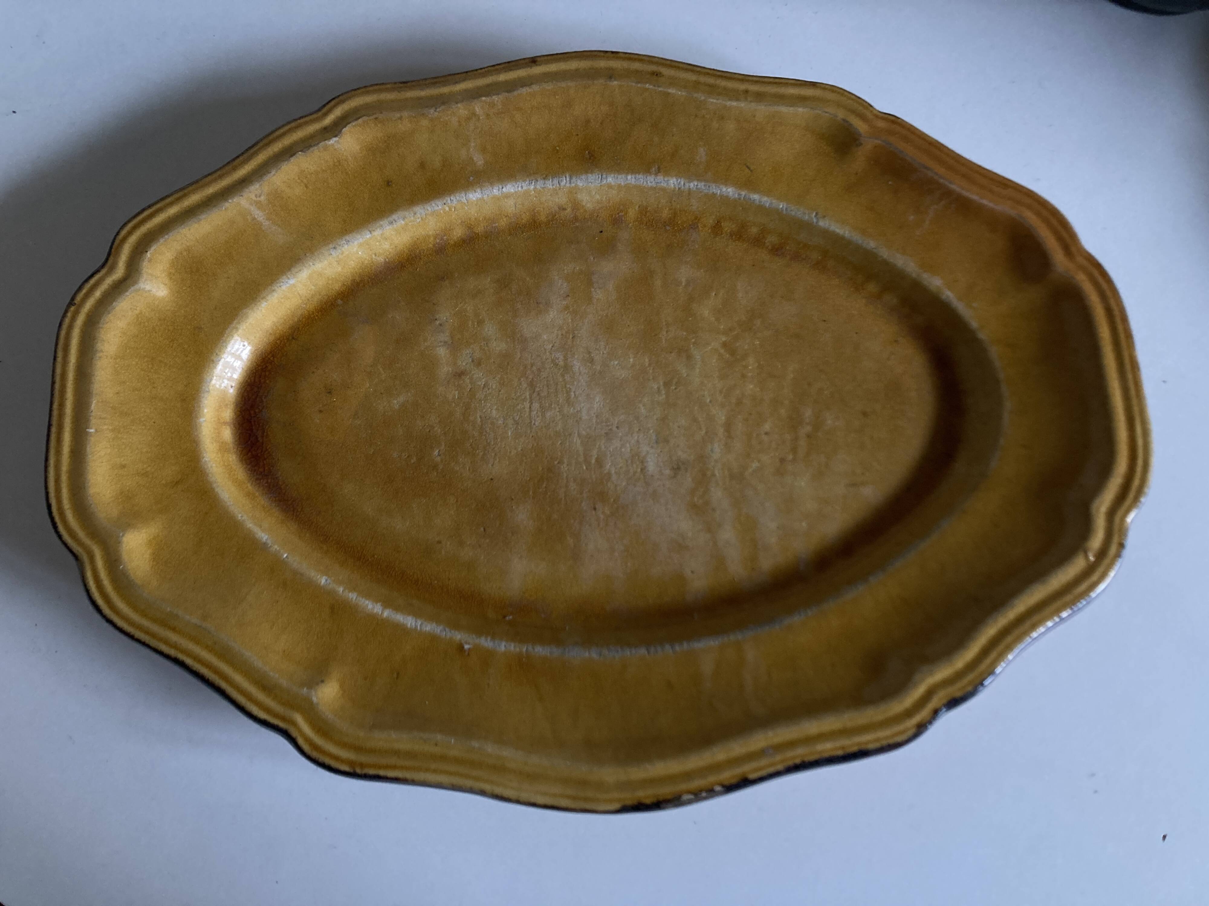 Glazed earthenware country dish with fluting, Provence 1950.