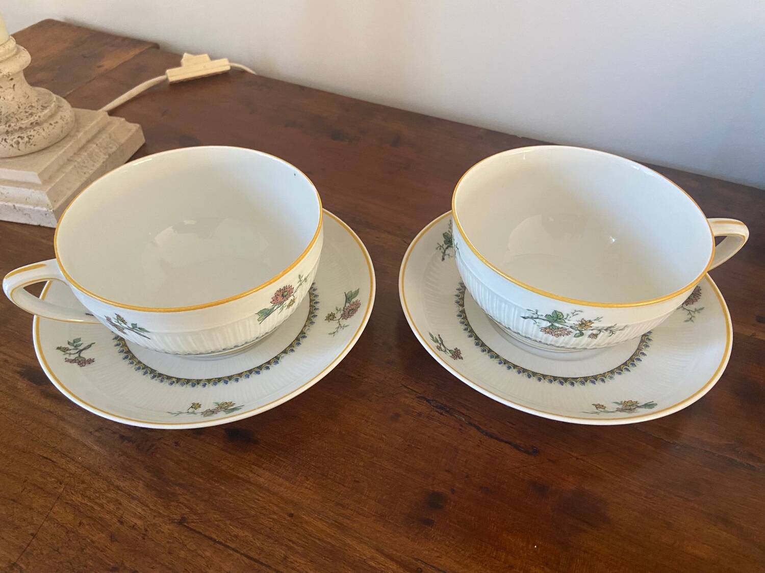 Large Limoges Goa mugs