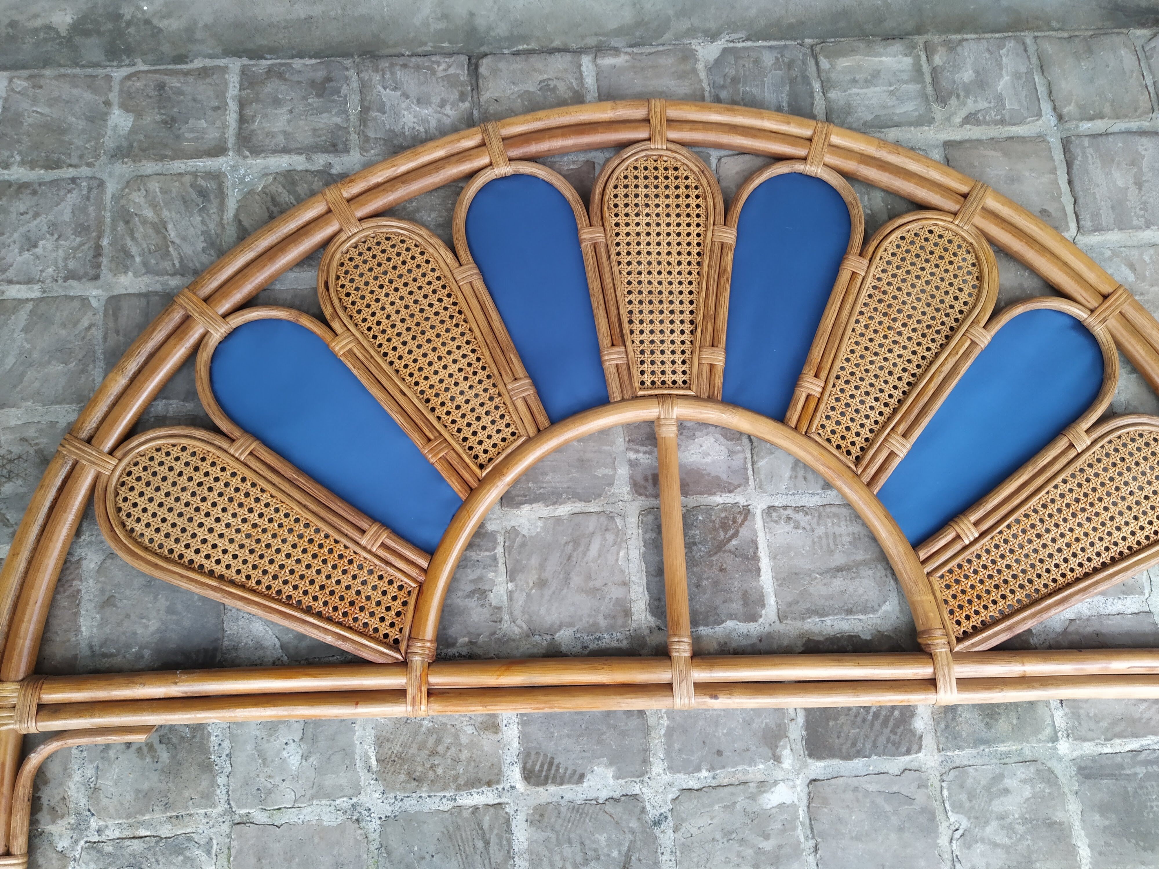 Rattan headof