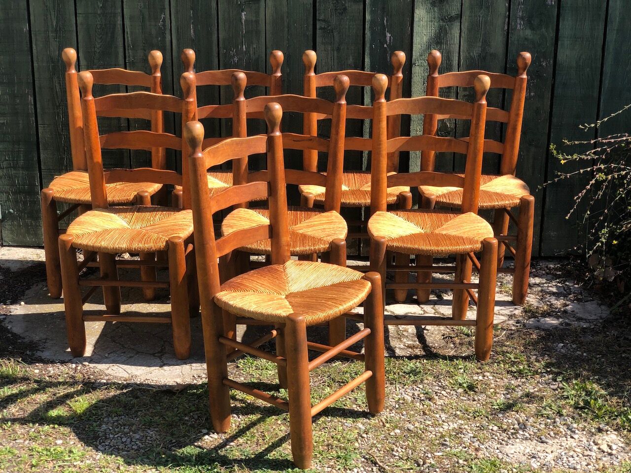 Set of 8 vintage chairs brutalized in solid oak, mulched seat 1960