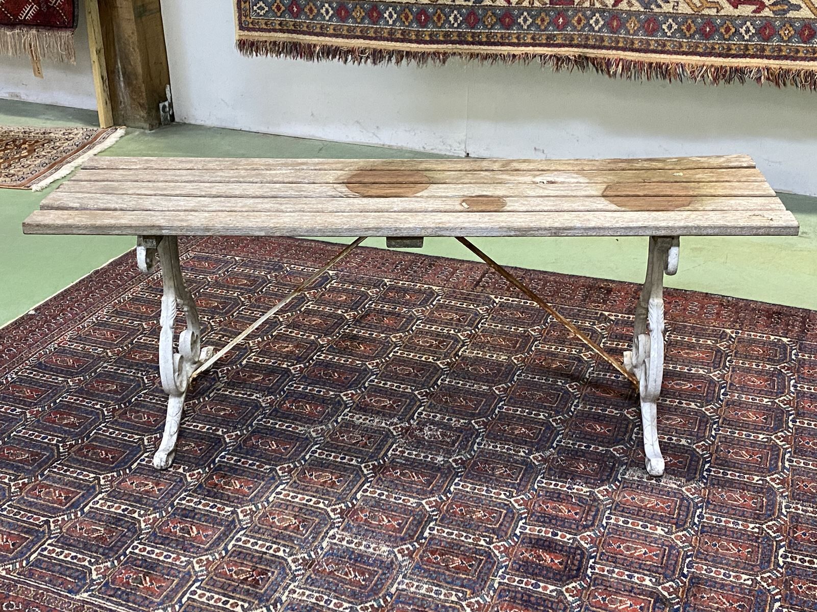 Banc de jardin anglais avec piétement en fonte d'alu