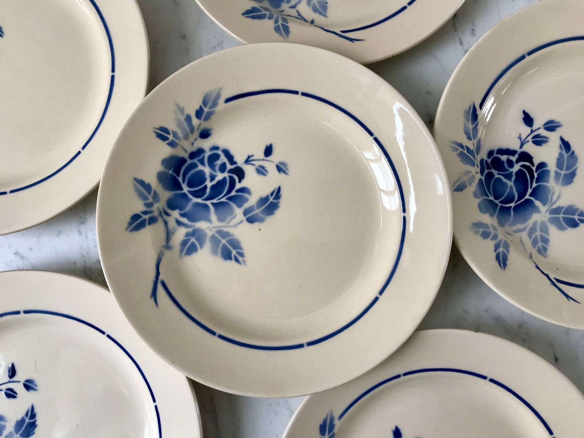 Set of 6 flat plates blue flowers Saint-Amand years 30-40