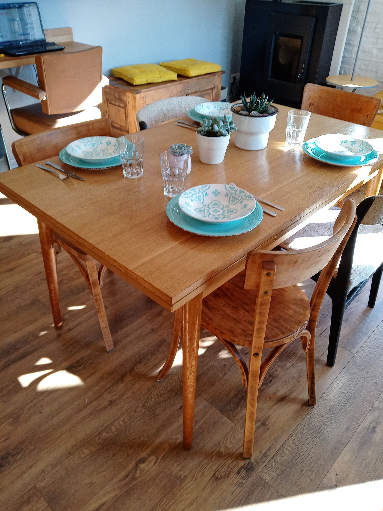 Table à manger scandinave