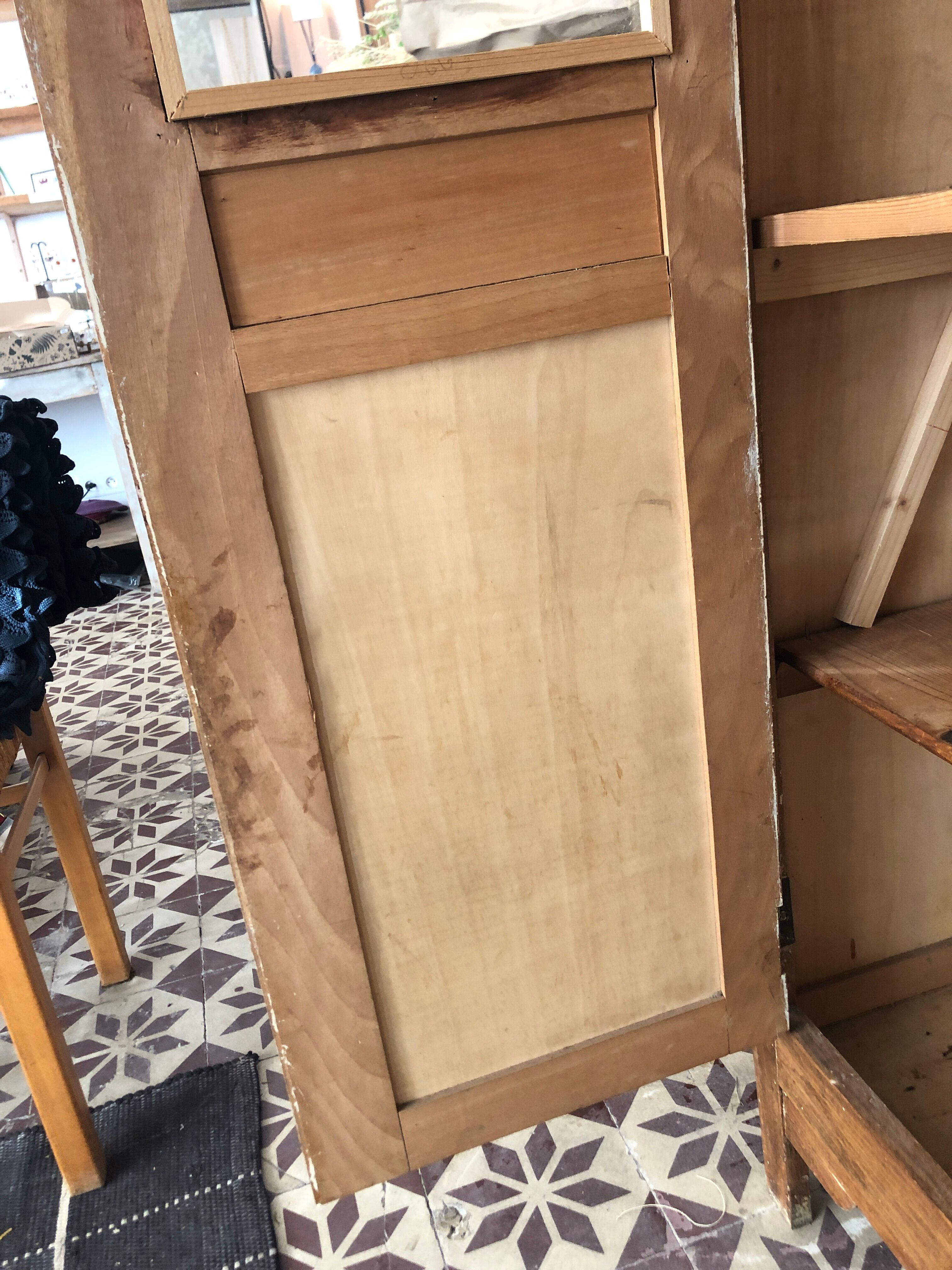 Parisian cabinet art Deco style