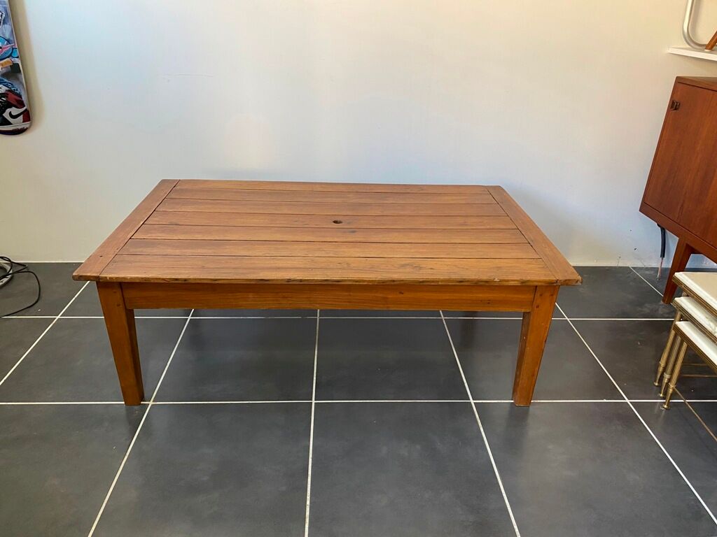 Solid wood coffee table with 1 drawer