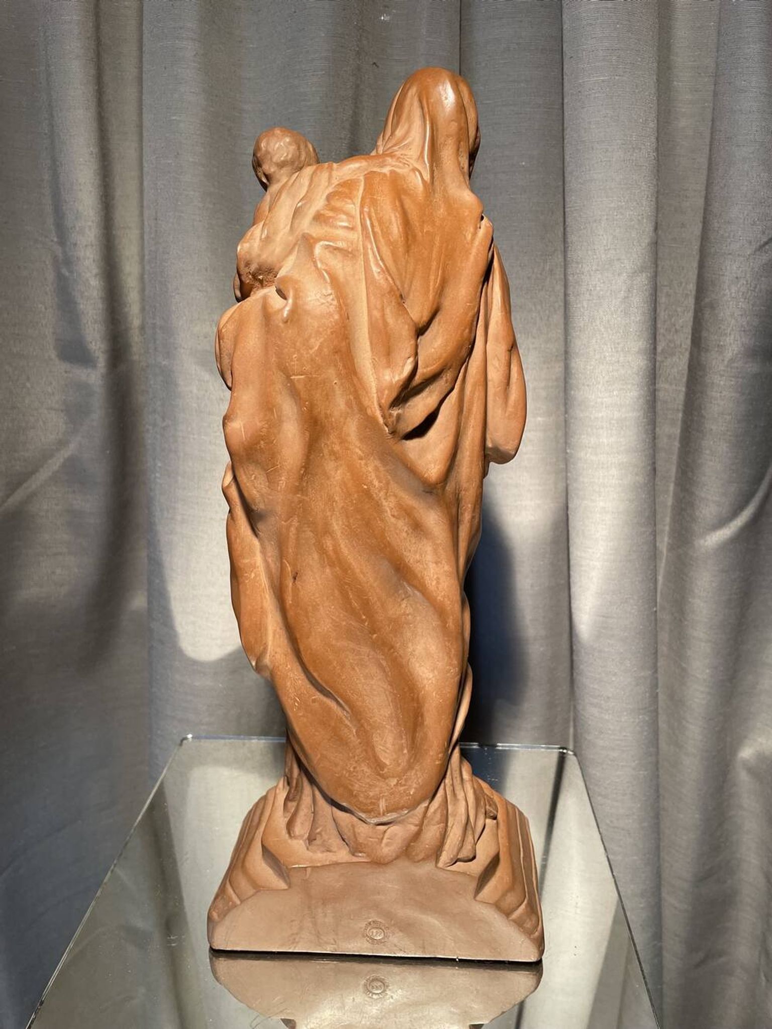 Virgin and child after jean dubois in resin louvre museum