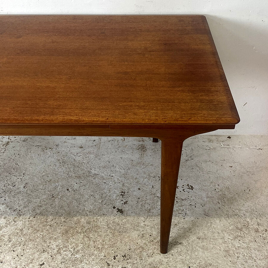 Extendable dining table LB vintage Scandinavian