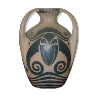 3-spoke vase