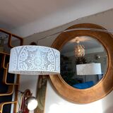 Lampadaire arc pied chromé et dentelle