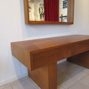 Commode scandinave par Ateljé Glas & Trä Hovmantorp