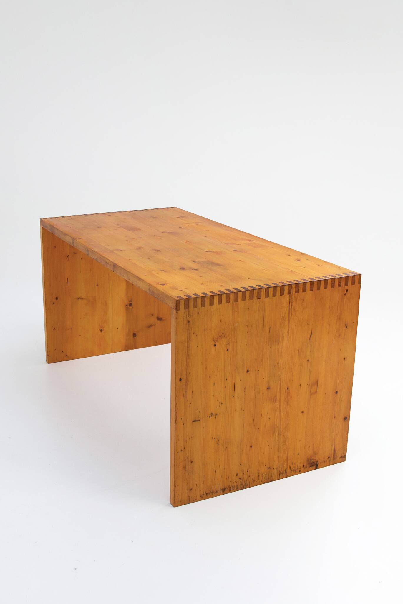 Desk in Solid Pine - Ate van Apeldoorn