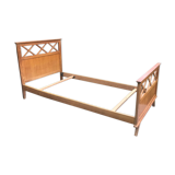 Bed with braces and feet compas vintage