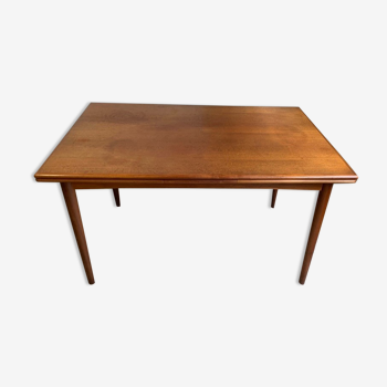 Scandinavian extendable table in teak 1960