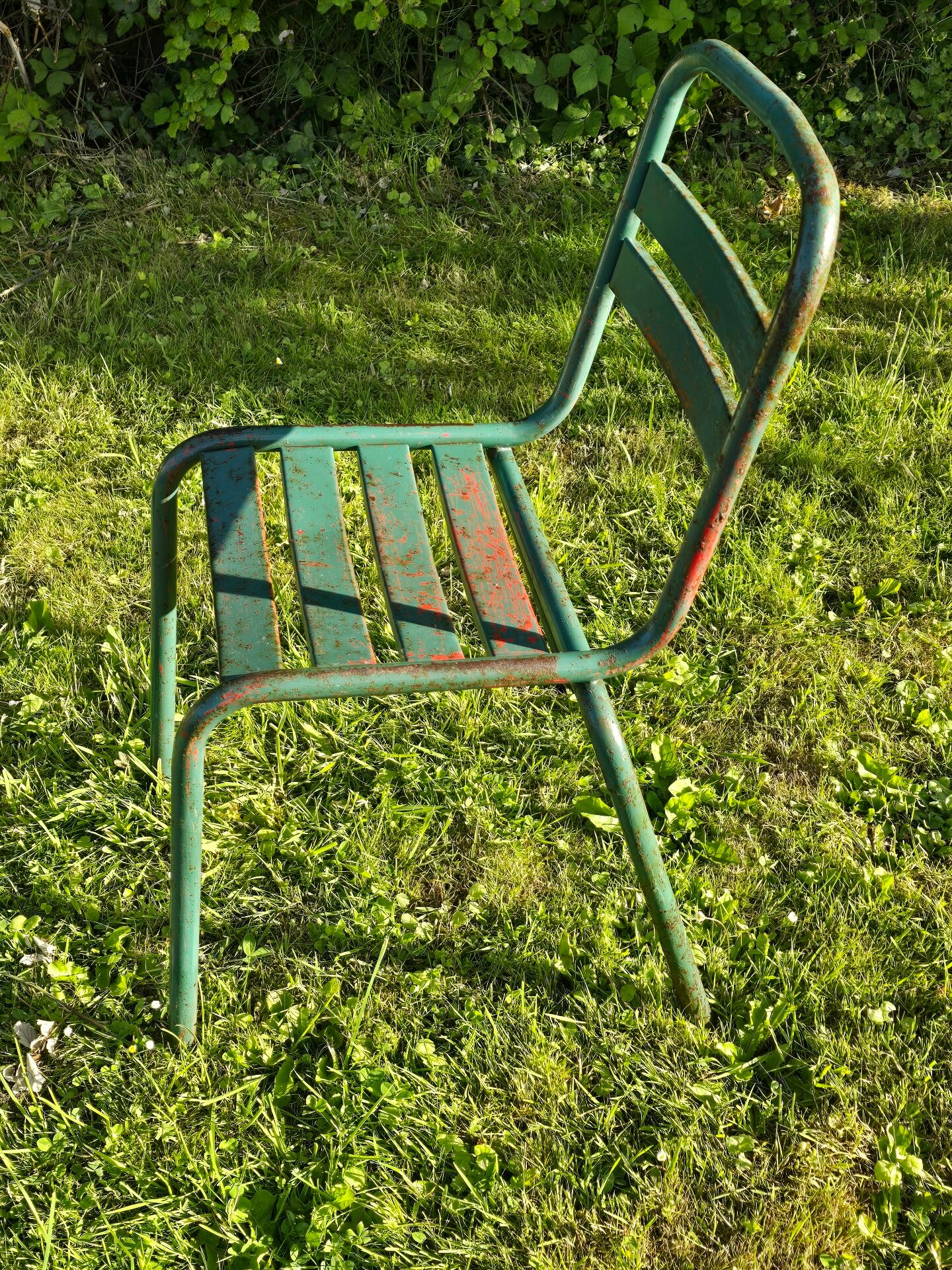 Chaise Tolix verte 1960