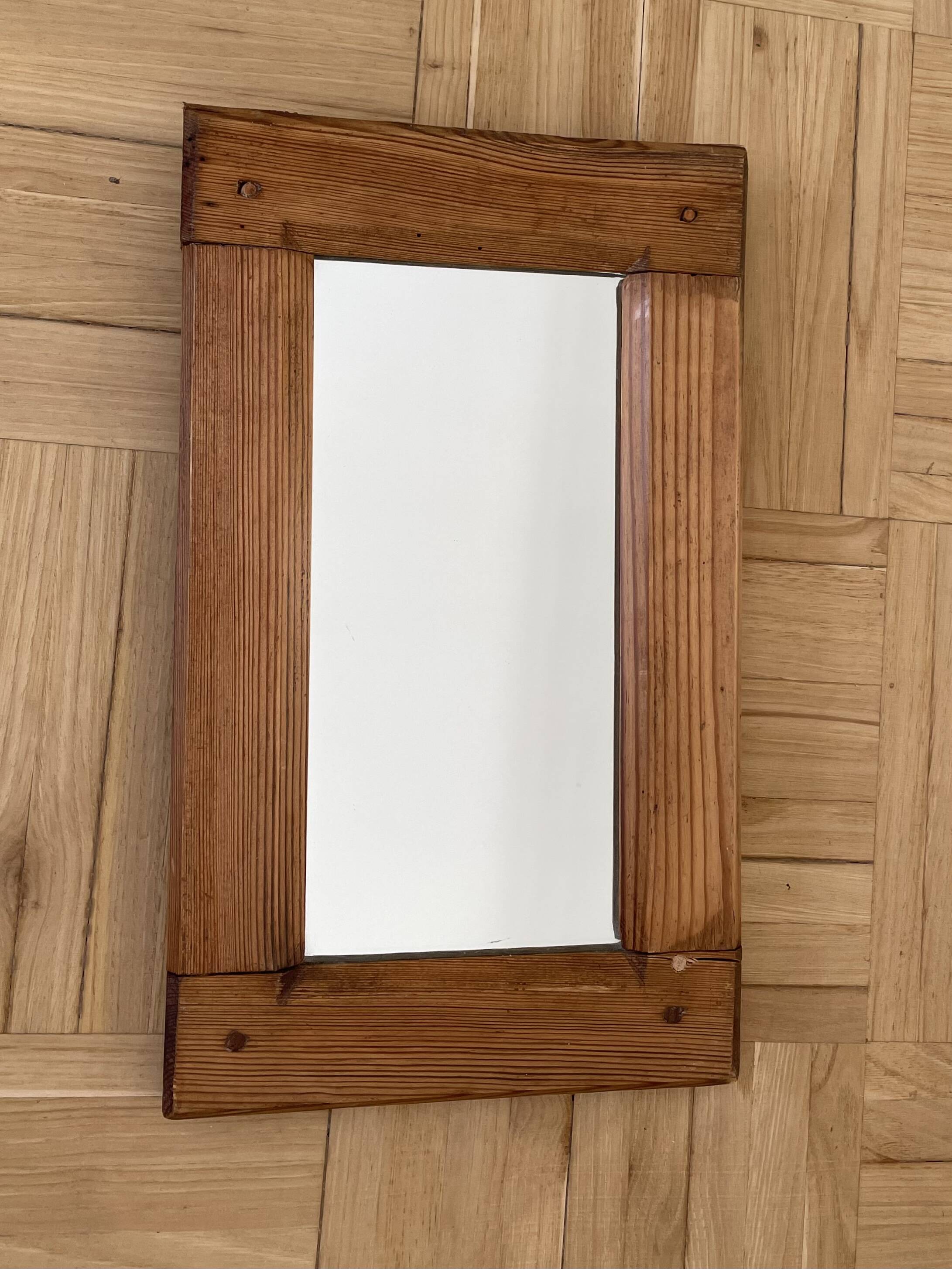 Antique pine mirror 22x34cm