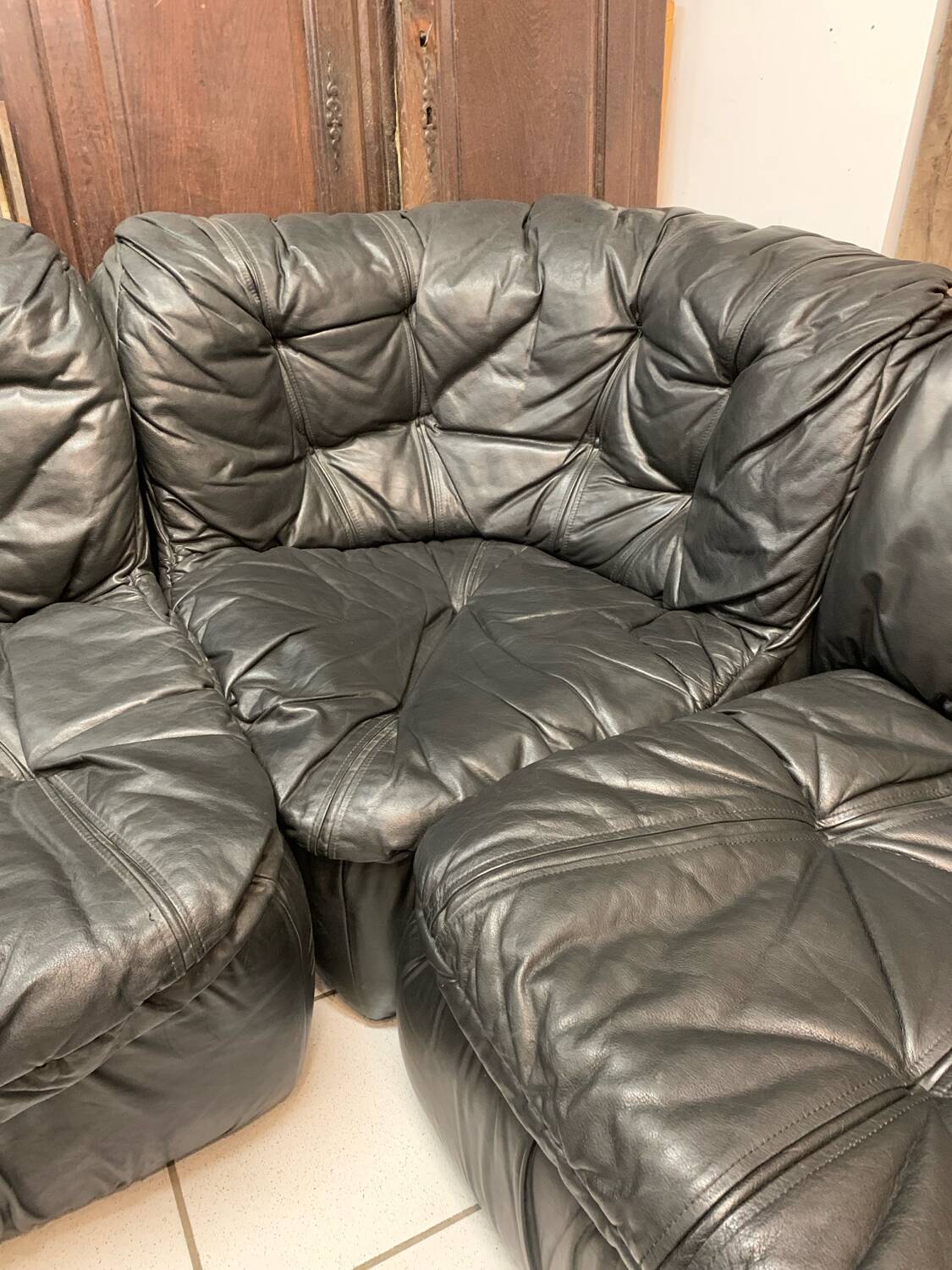 Vintage Black Leather Sofa Design Circa 1980