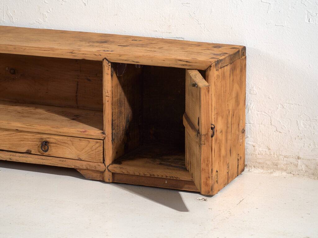 Old pine wood buffet – China, circa 1930