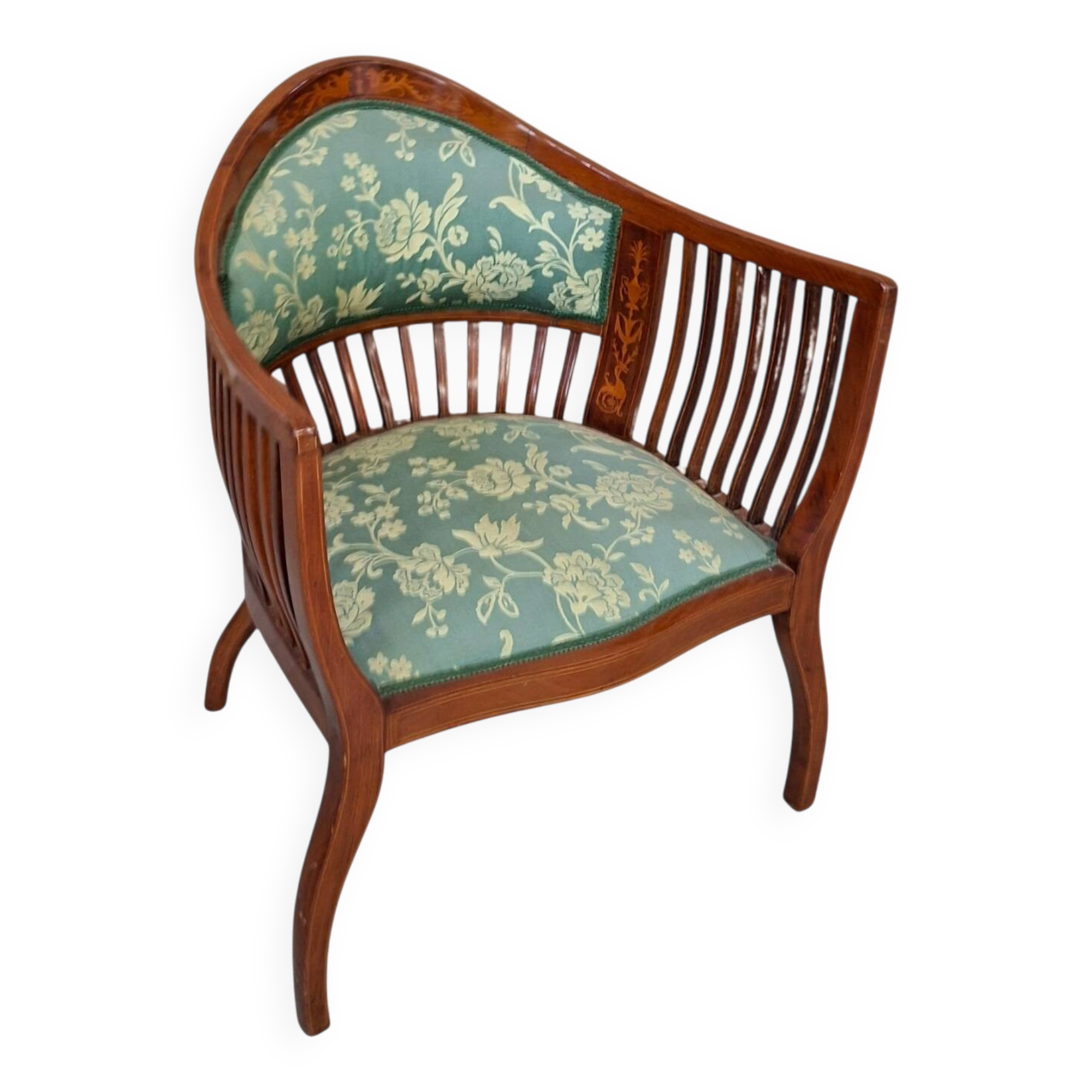 Elegante Poltrona da Camera in Ciliegio Intarsiato