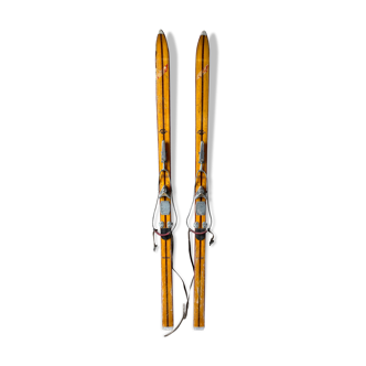 Pair of vintage skis wood Rossignol