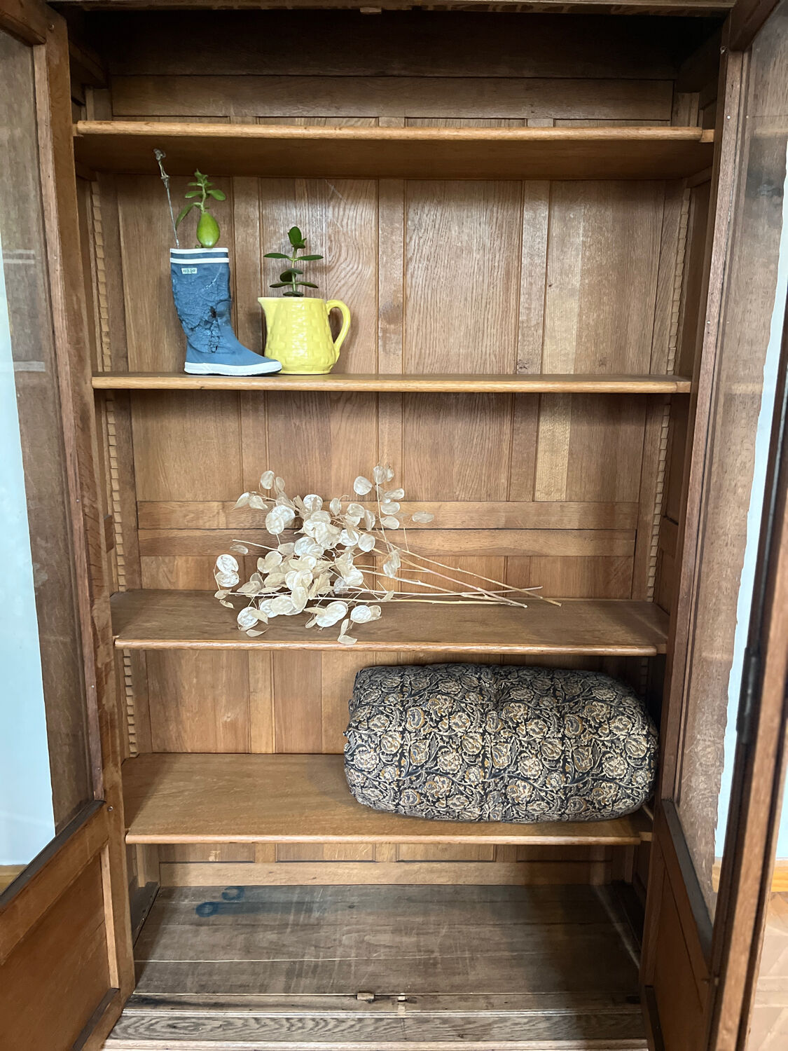 Raw wood glazed cabinet