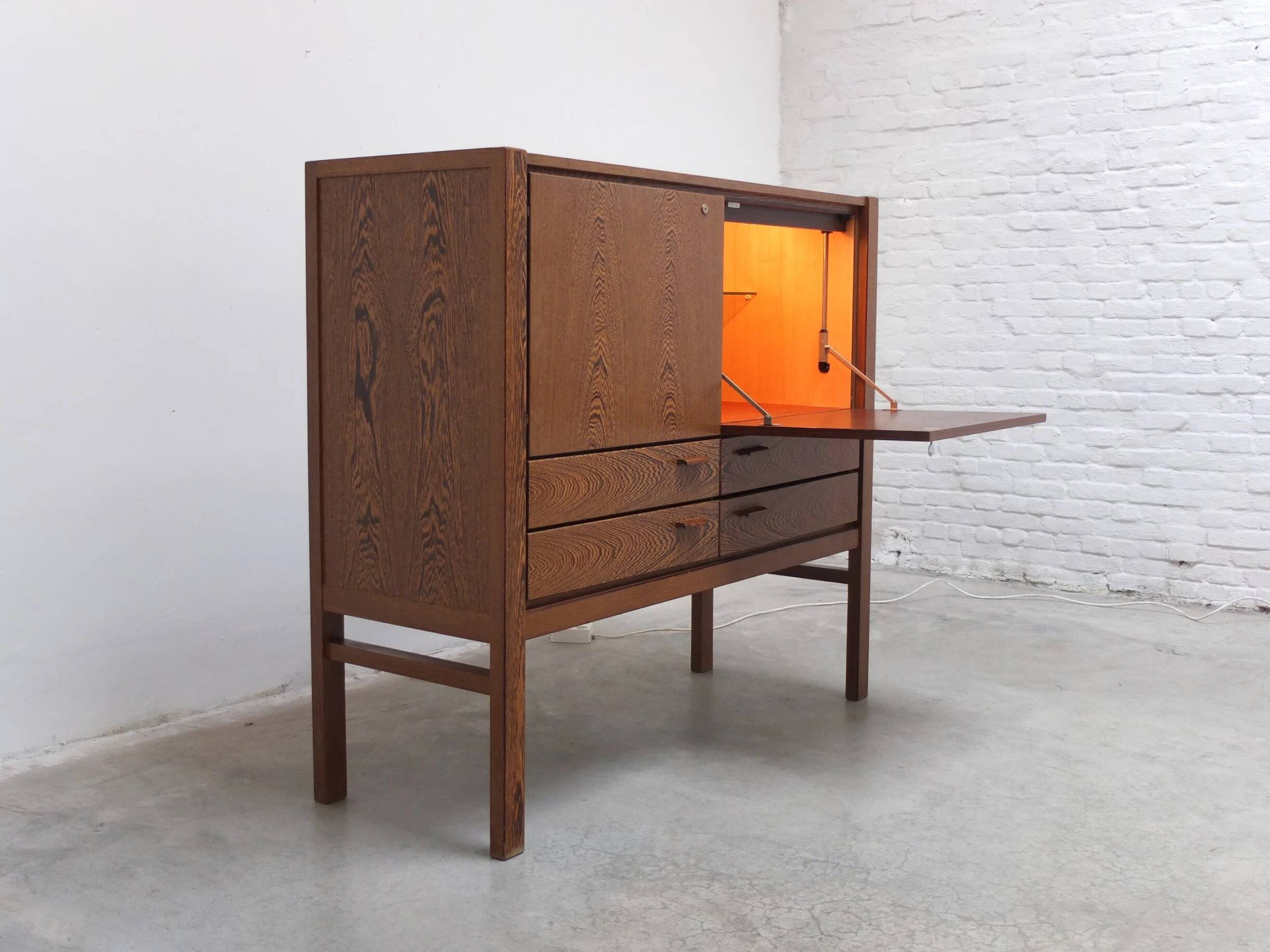 N-Line 'Team Program 500' double bar cabinet in wenge, 1966