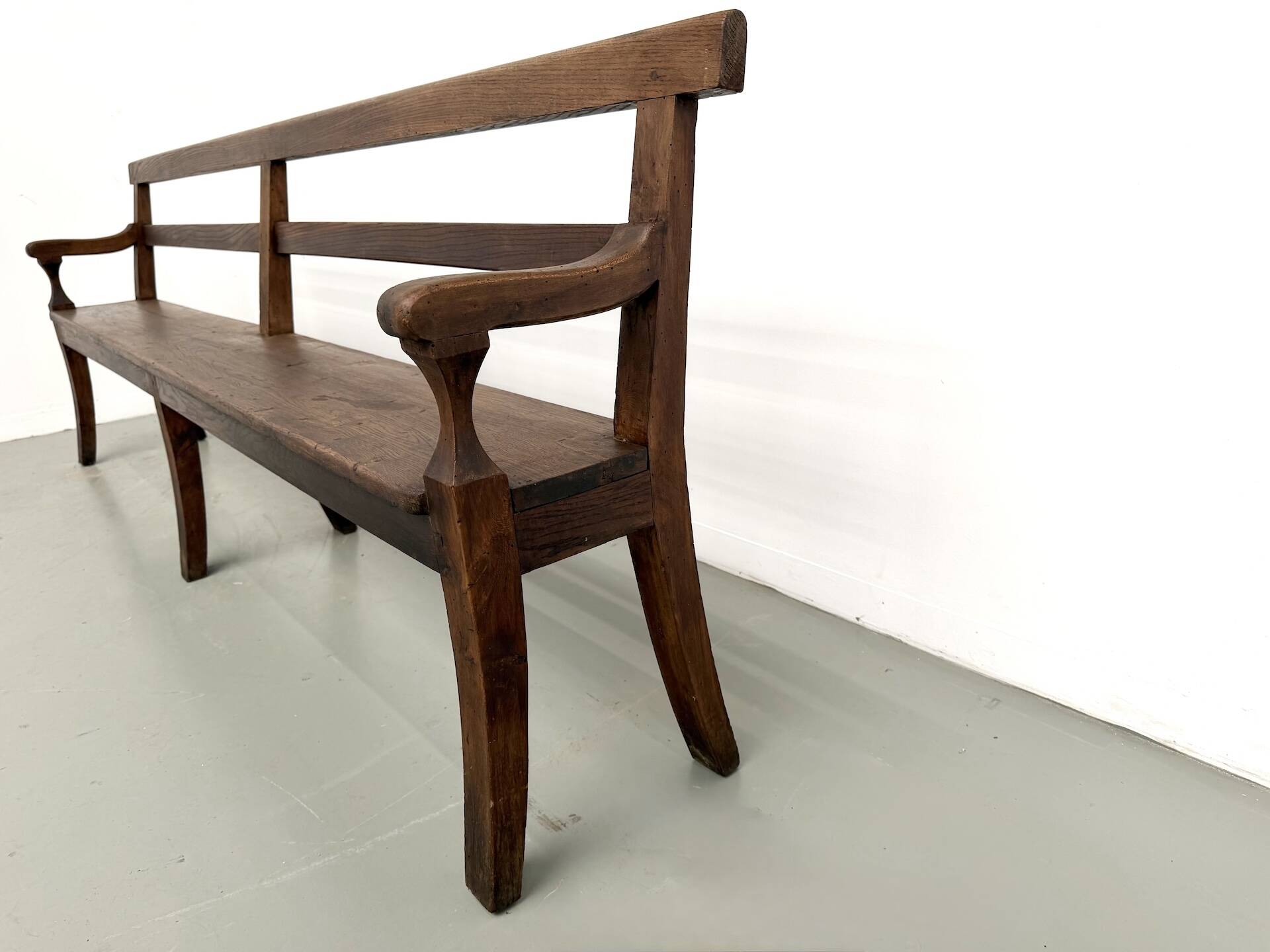 Banc de communauté en chêne massif, 1900