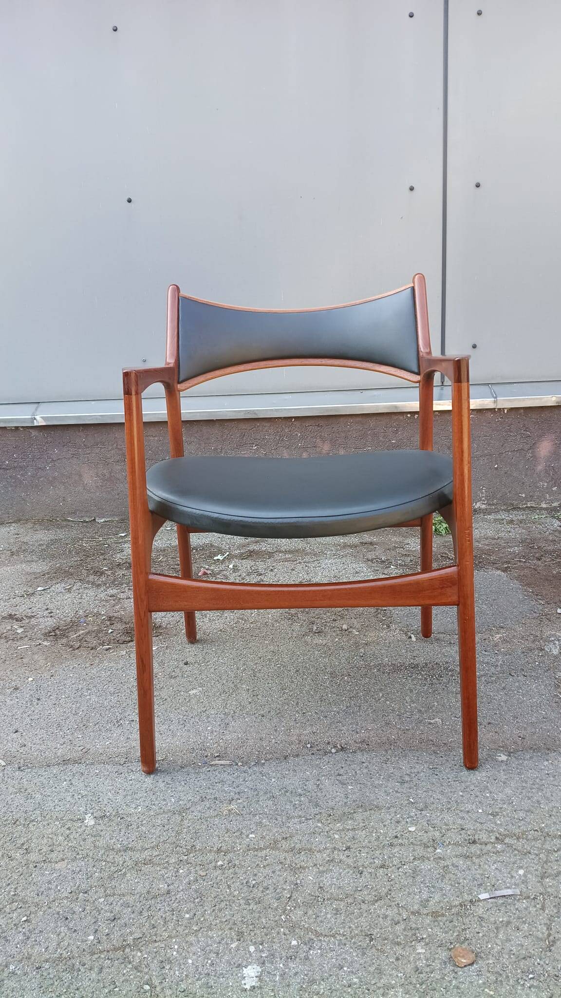Scandinavian armchair in teak – 1960s