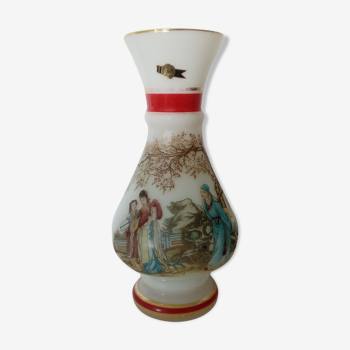 Opaline vase italy asian decor japan geisha