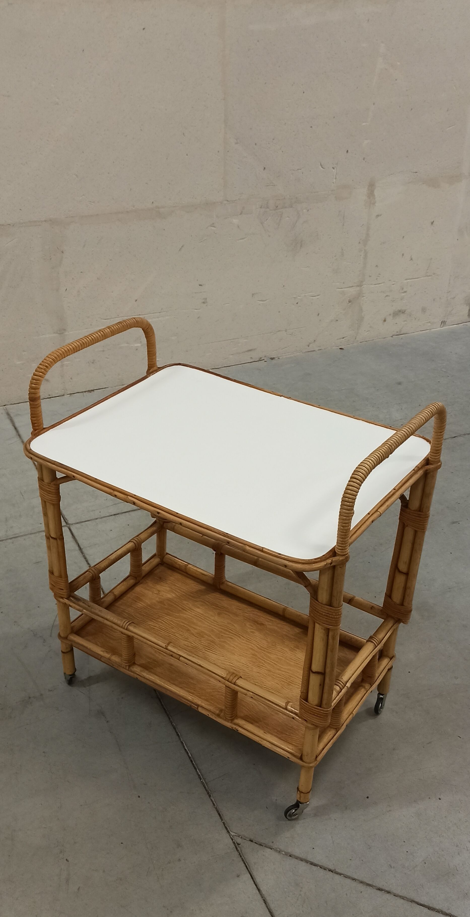 Vintage bamboo and rattan bar service