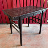 Table-console haute ancienne laquée noire 19ème siècle, était utilisée comme table lecture
