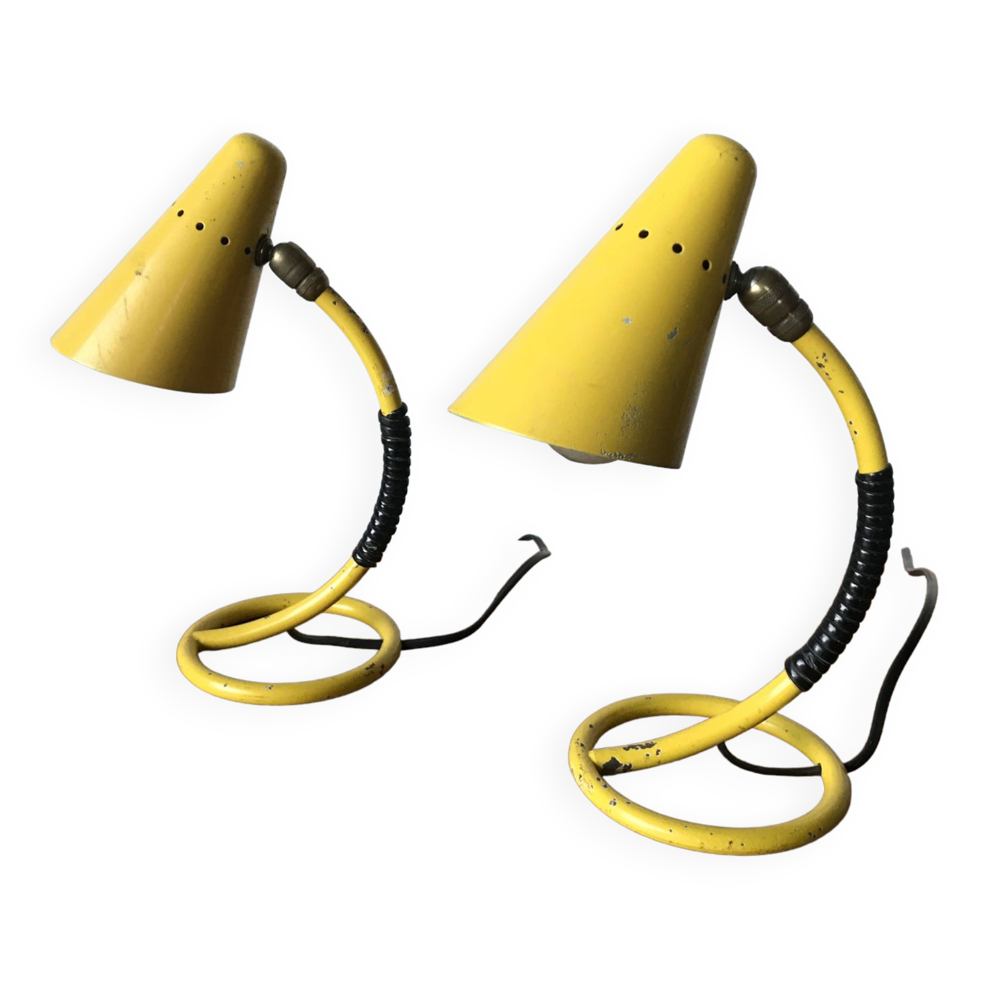 Paire de lampes de chevets jaunes années 50.