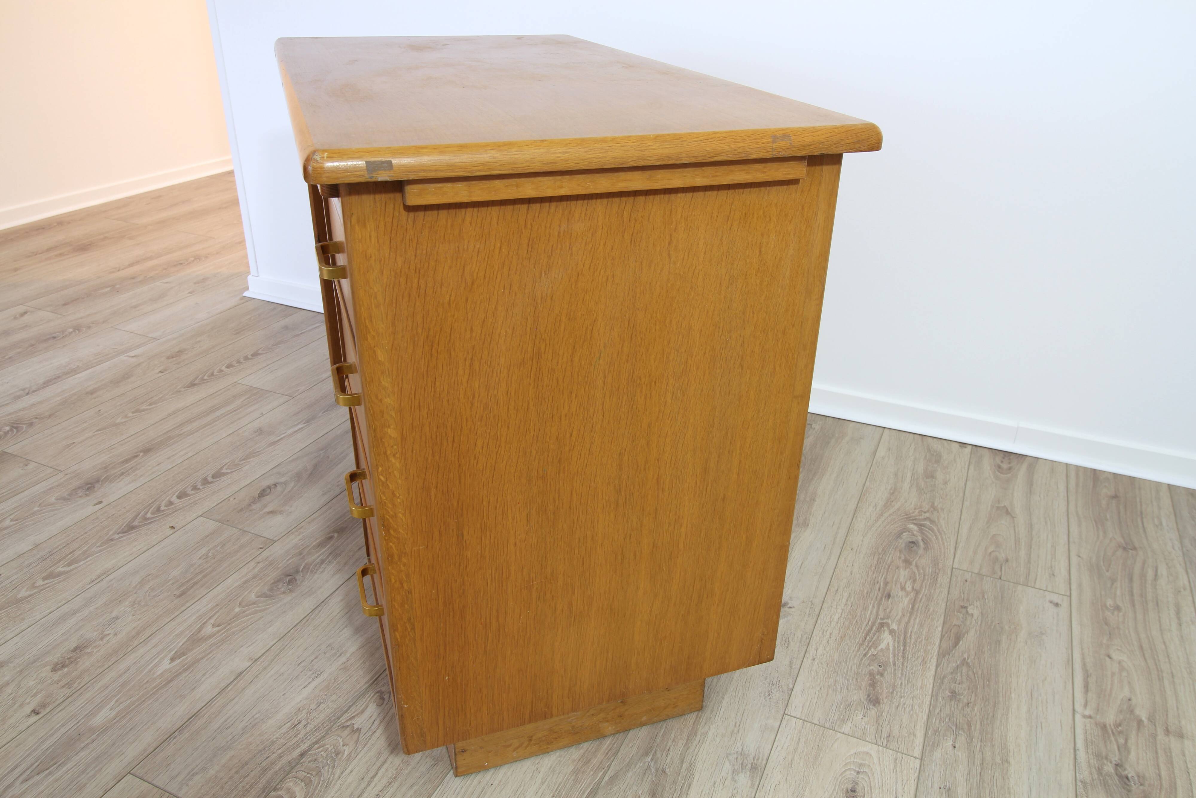 Vintage light wood desk – 1960s/70s – mid-century modern style