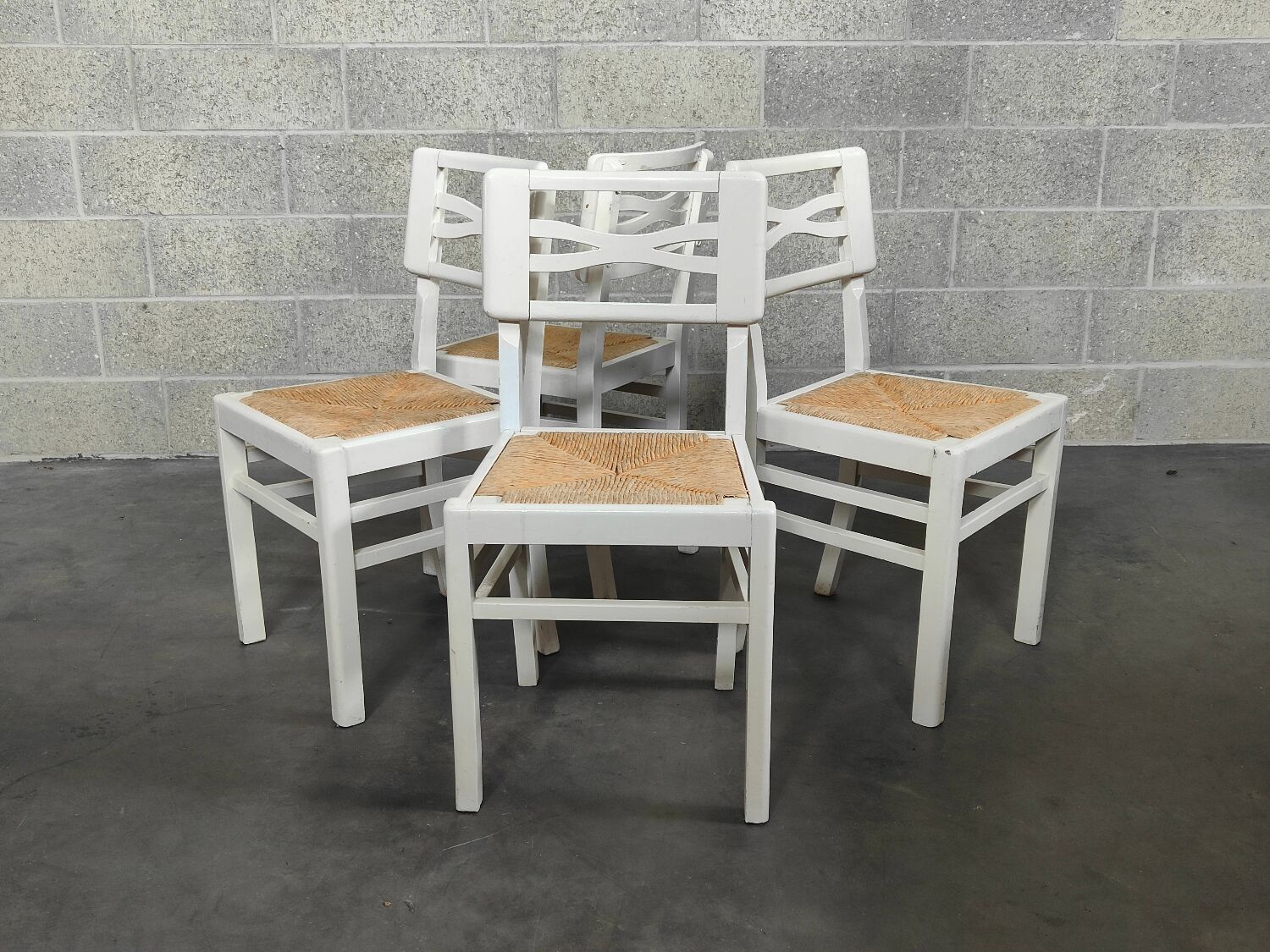4 chaises blanche