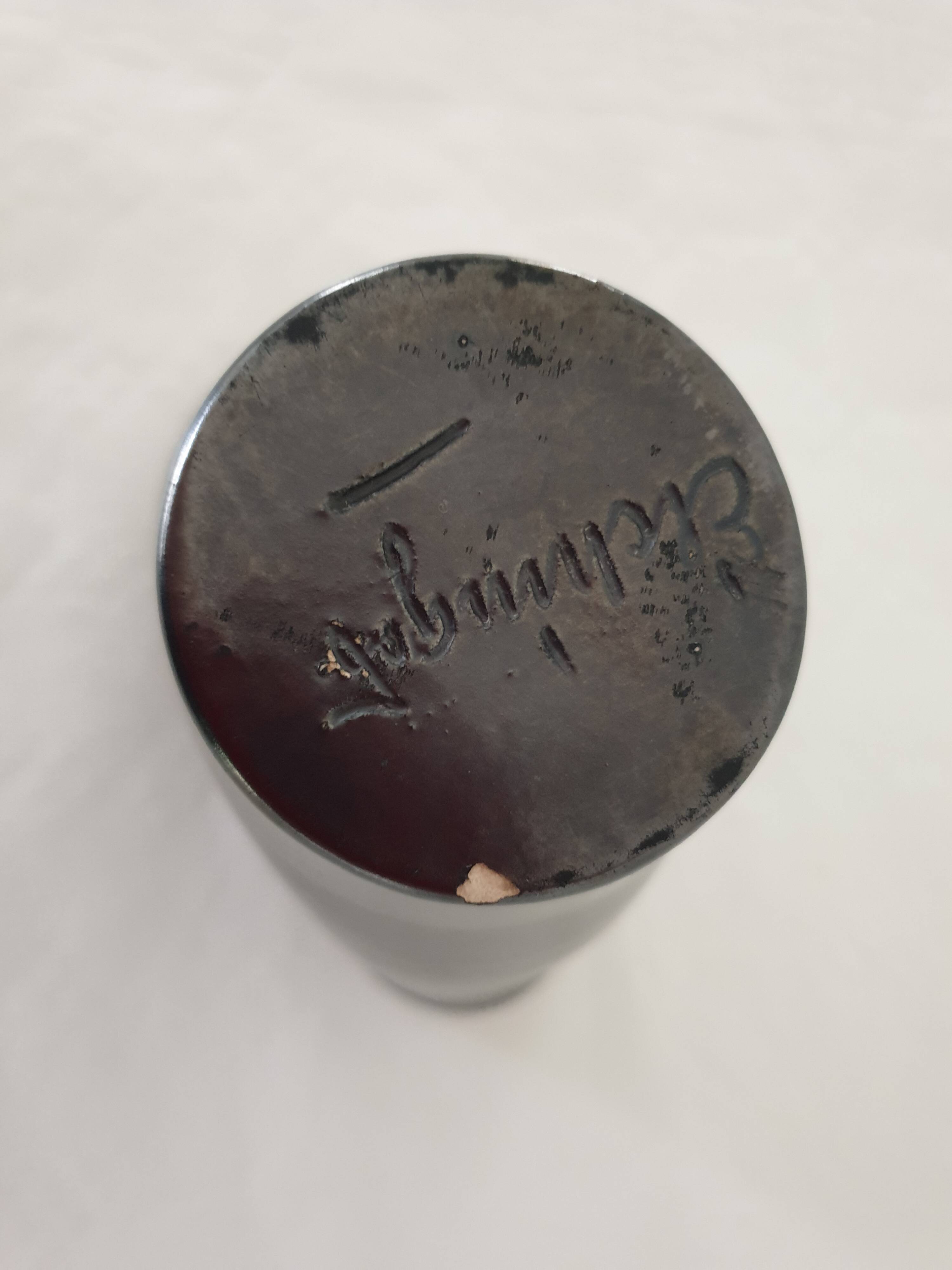 Free-form ceramic vase in Black / Bordeaux signed Elchinger from the 50s