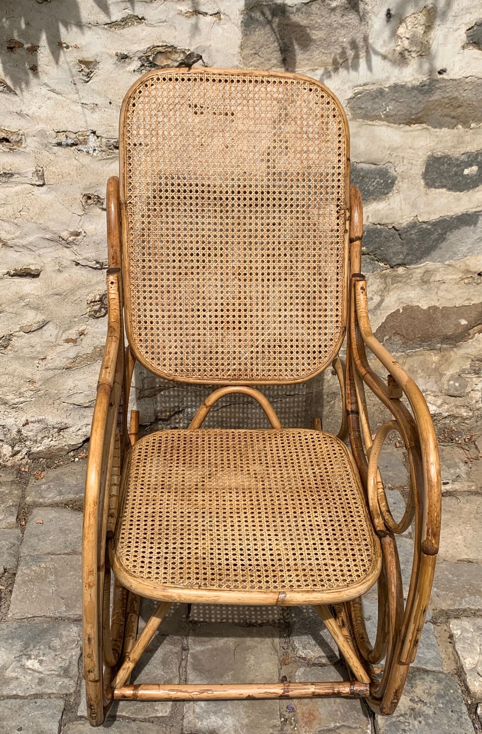 Vintage rocking-chair
