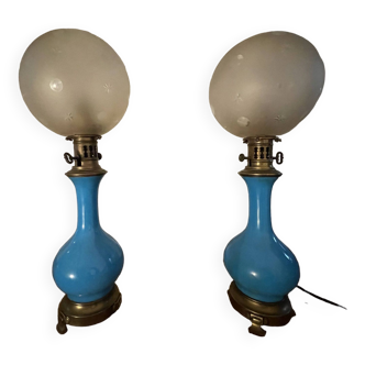 Paire de Lampe Globe opaline Napoléon III ( électrifiées)