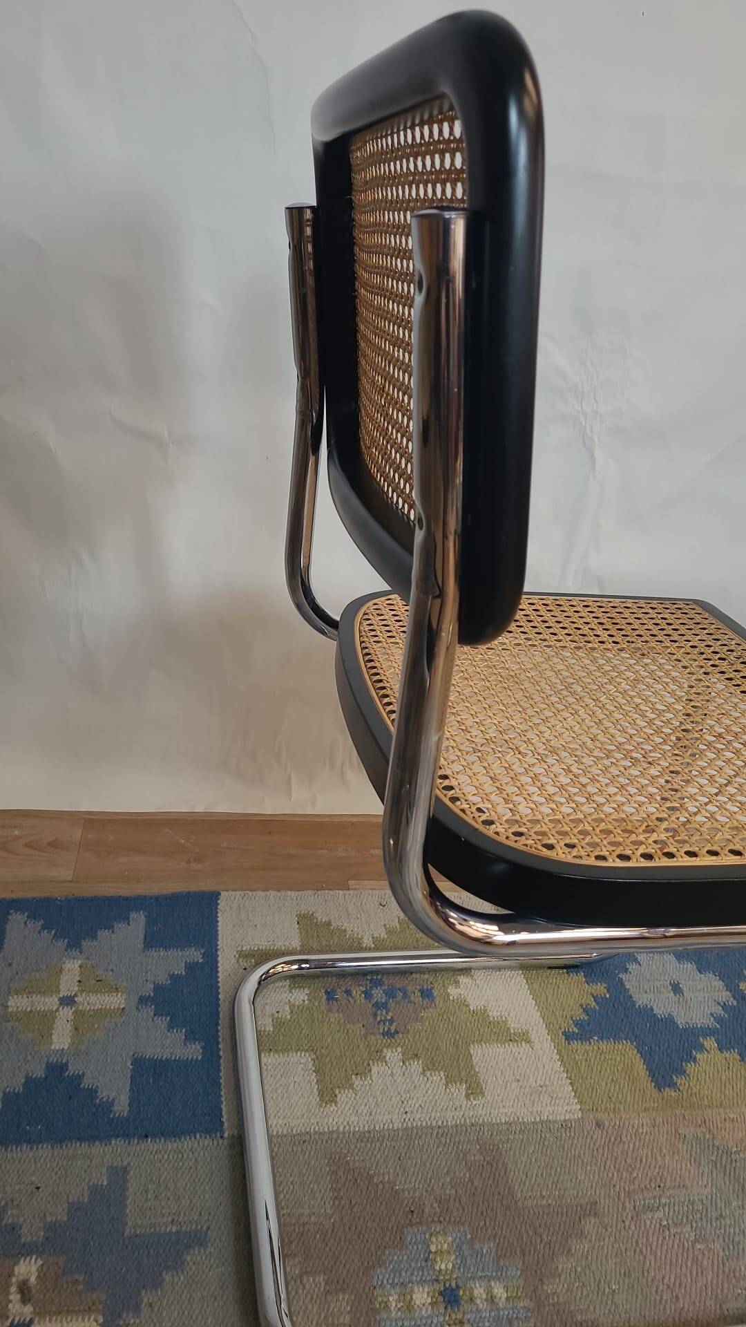 Chaise Cesca B32 noire d'après Marcel Breuer, Italie