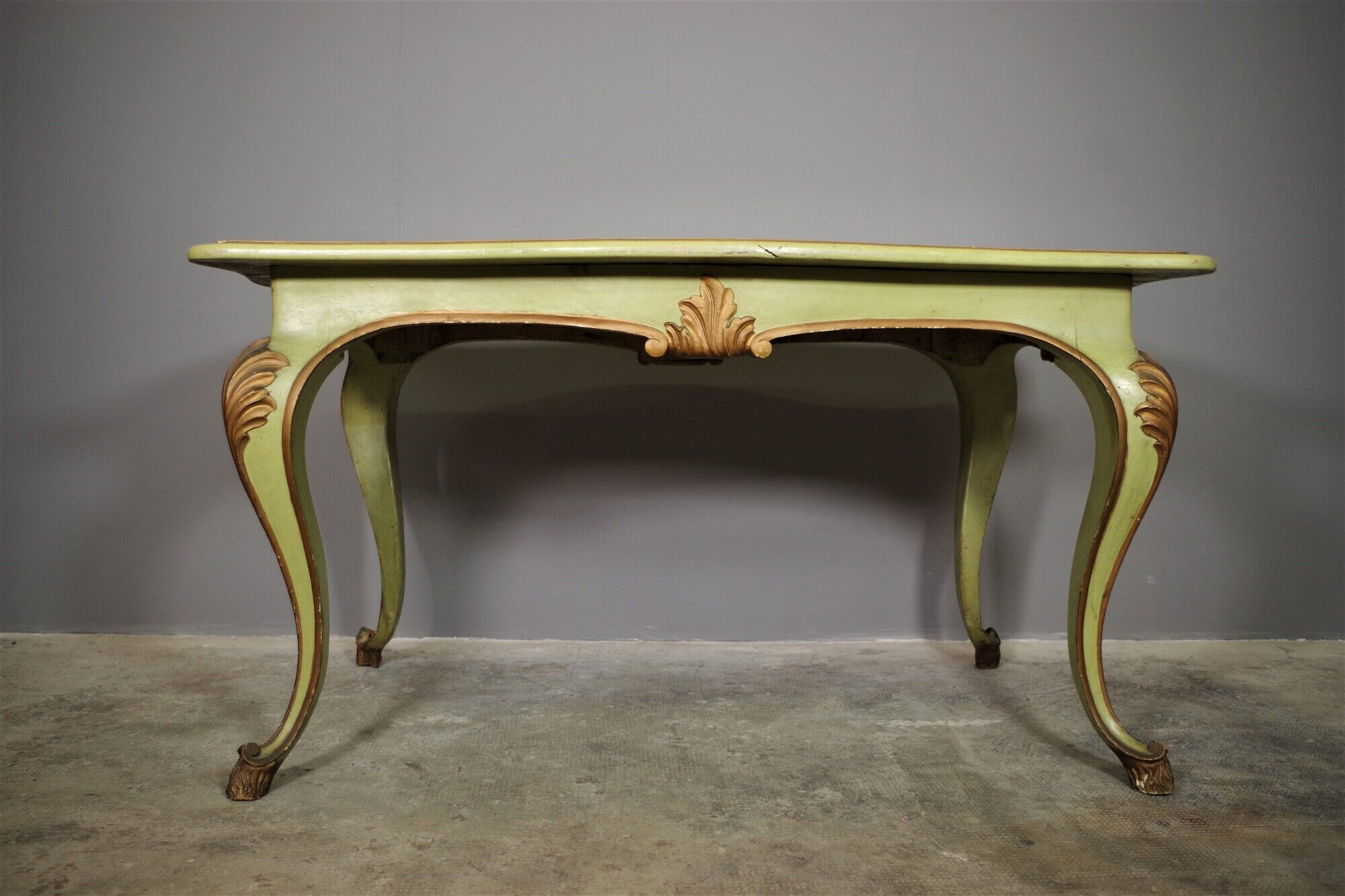 Venetian Baroque salon with table, two armchairs, a bench and a chair, mid-19th century