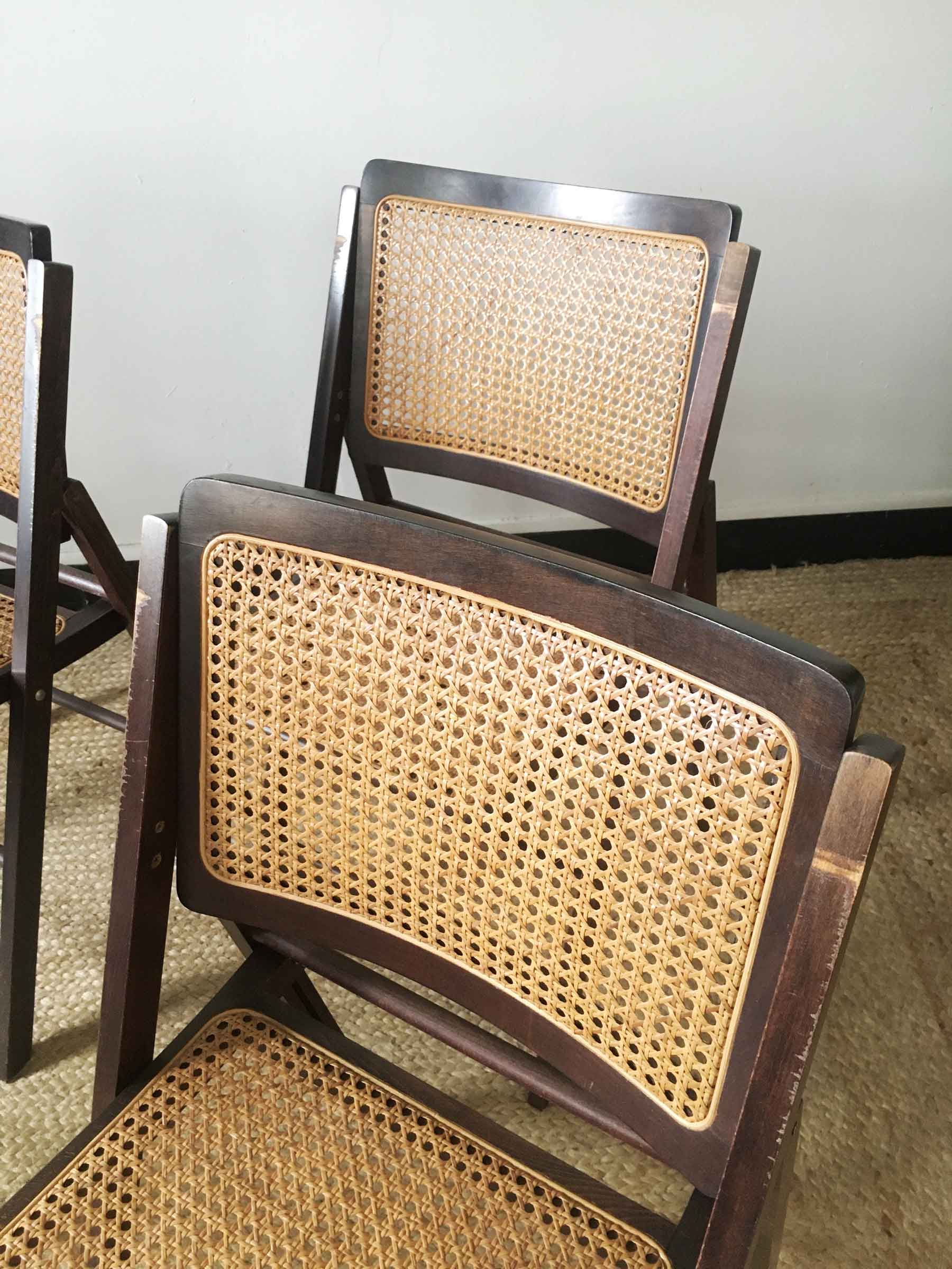 Canning folding chairs