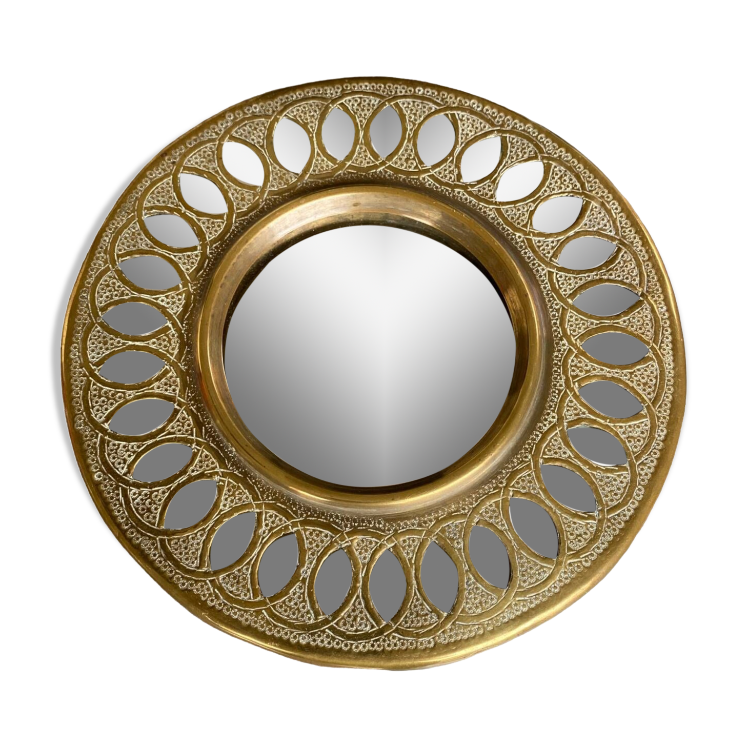 Round copper mirror