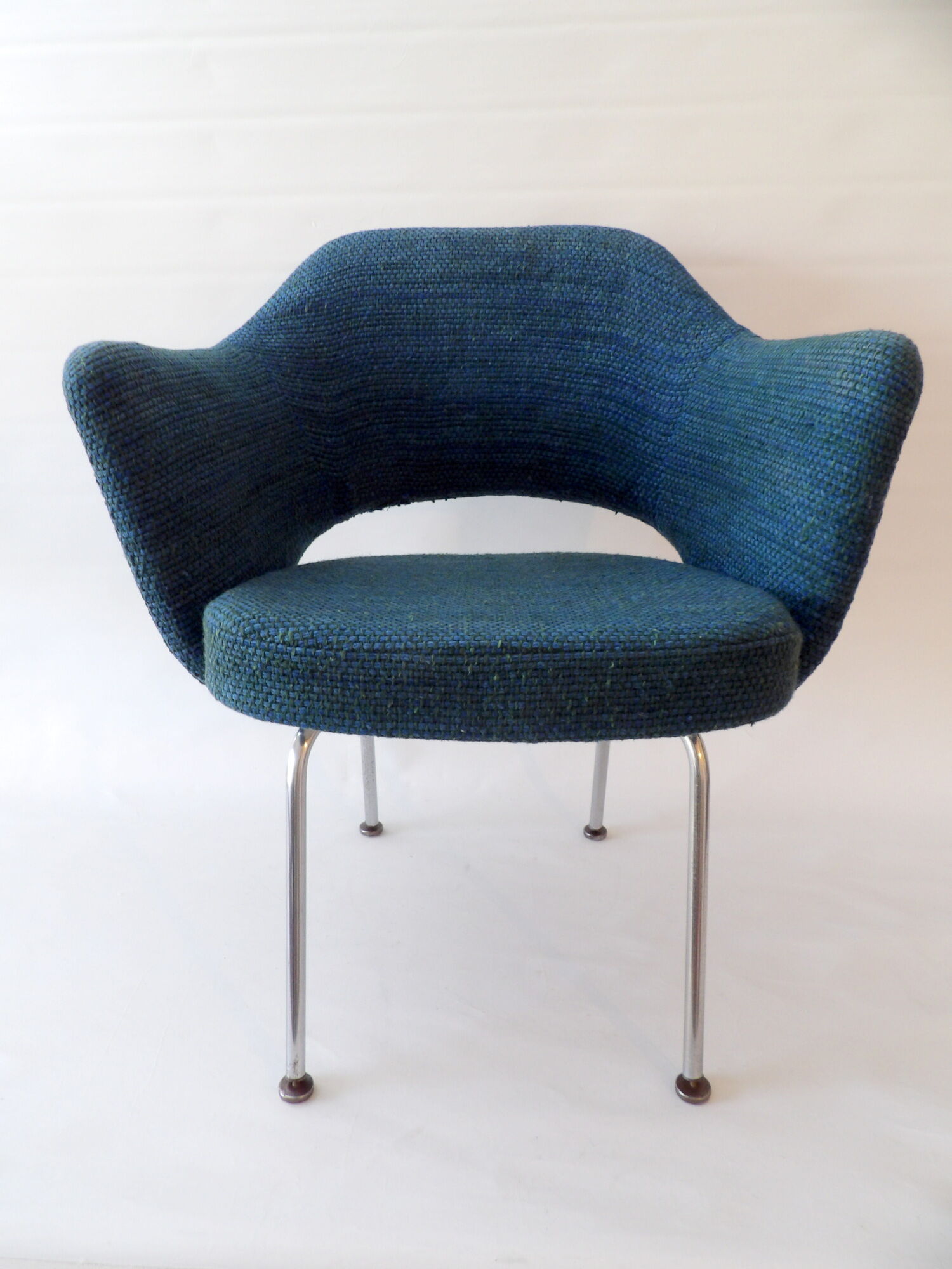 Vintage and original Saarinen executive chair for Knoll / De Coene circa 1958