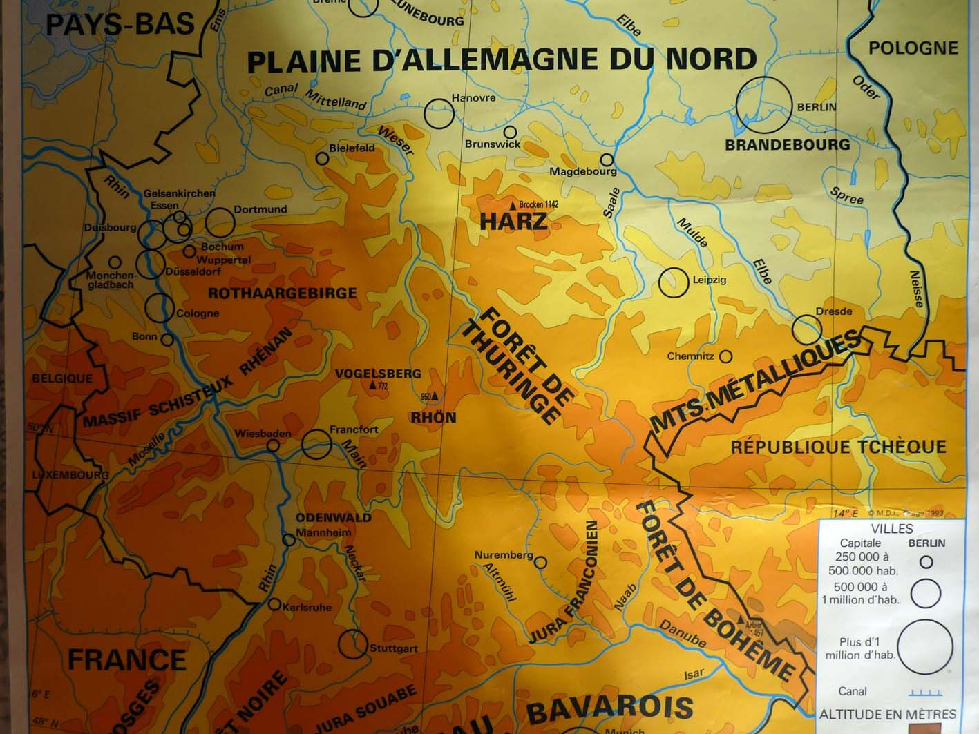 School poster vintage Germany Relief edition MDI map / poster