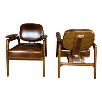 Scandinavian style armchairs (pair) in rubberwood and leather