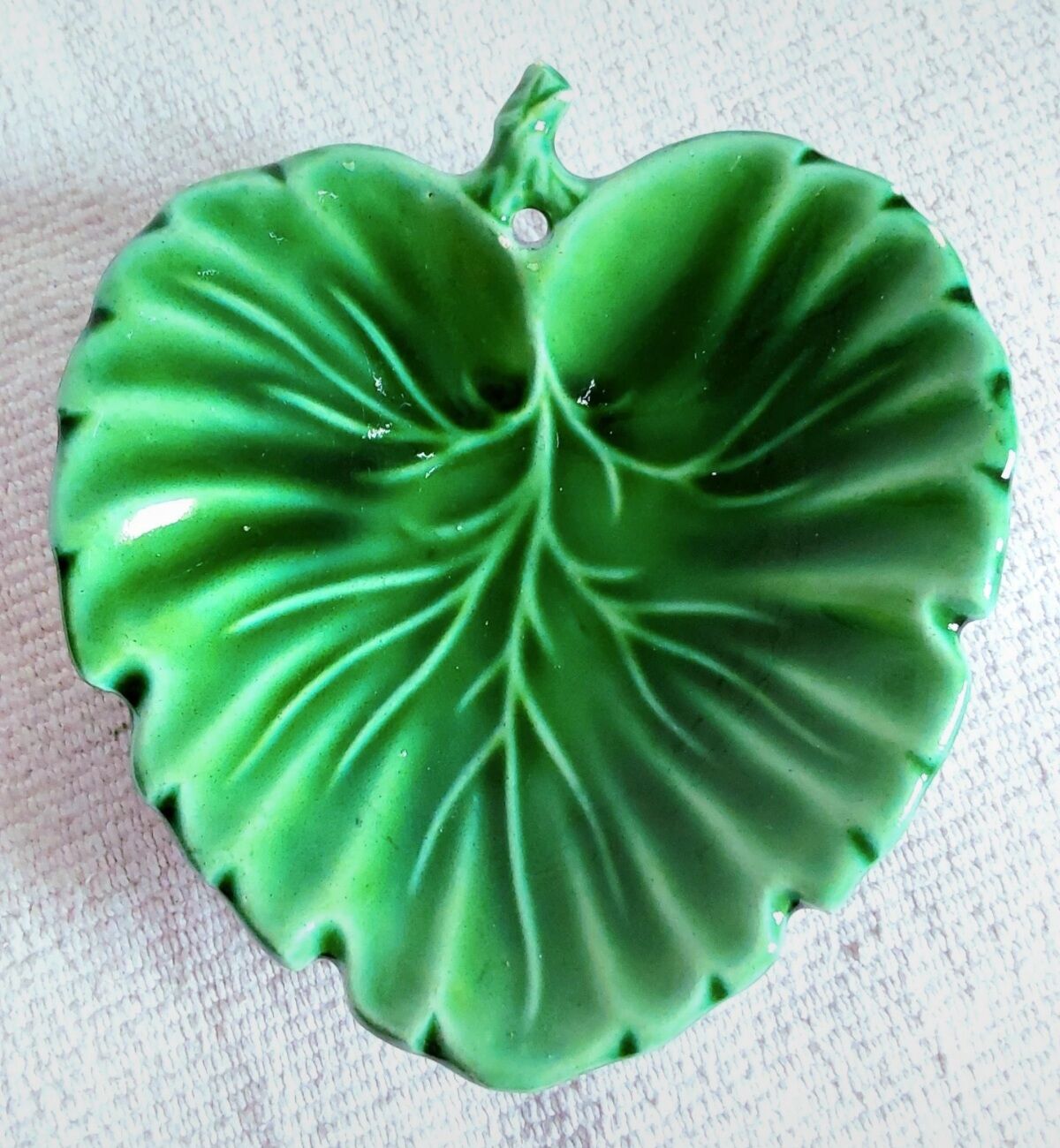 Three. Vintage leaf decoration pockets